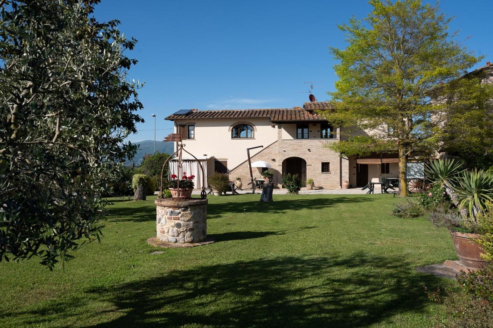 Podere Casenove Citerna Buitenkant foto